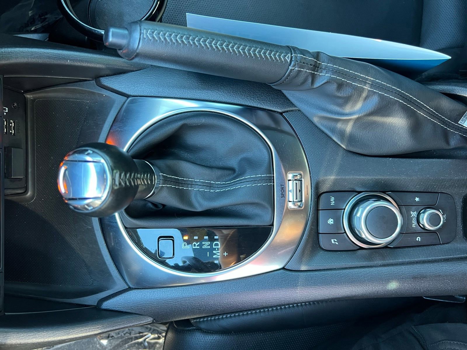 Used 2023 MAZDA MX-5 Miata Grand Touring w/ Weather Package image 32