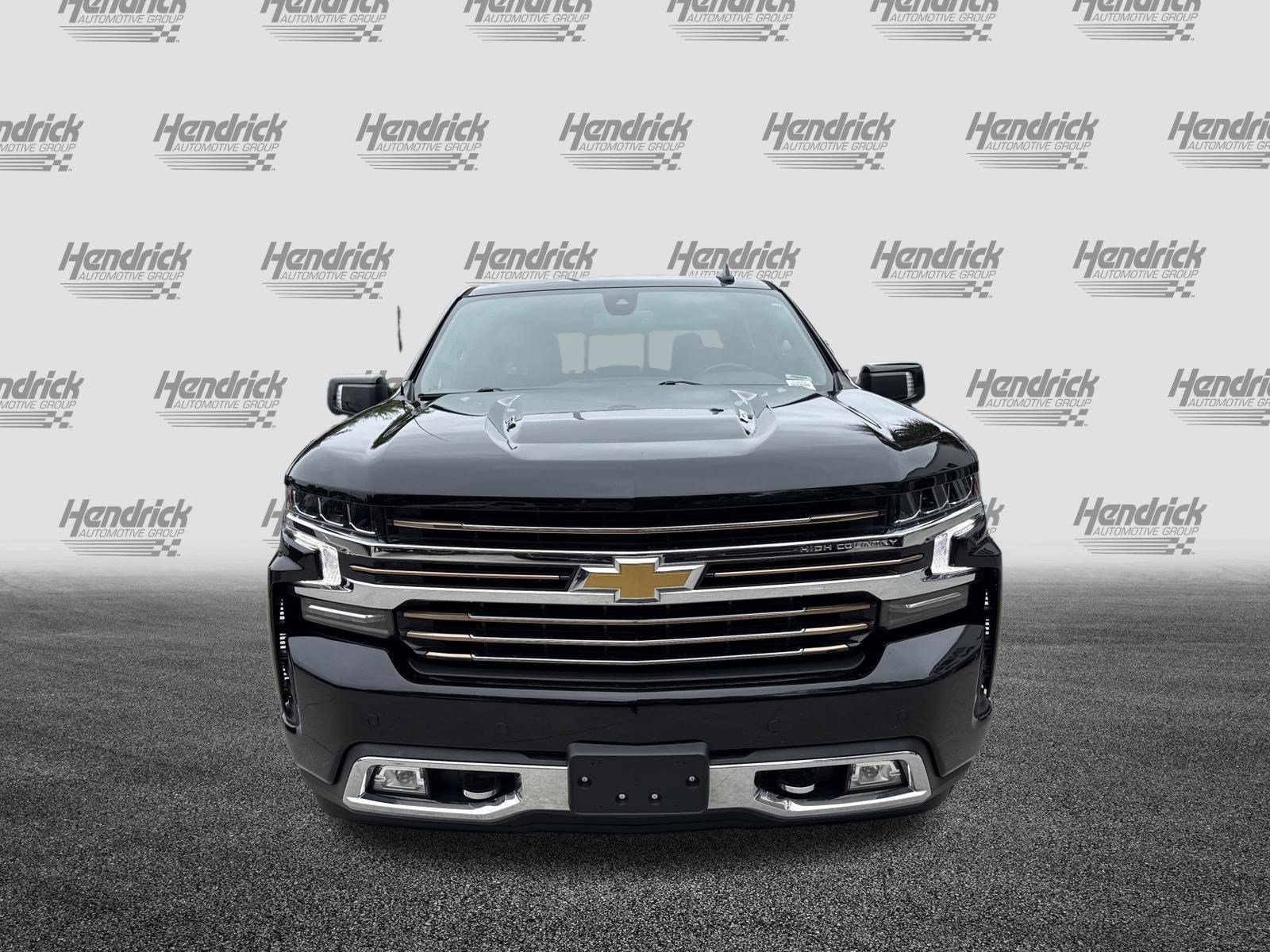 Used 2021 Chevrolet Silverado 1500 High Country w/ Safety Package II AWD/4WD image 3