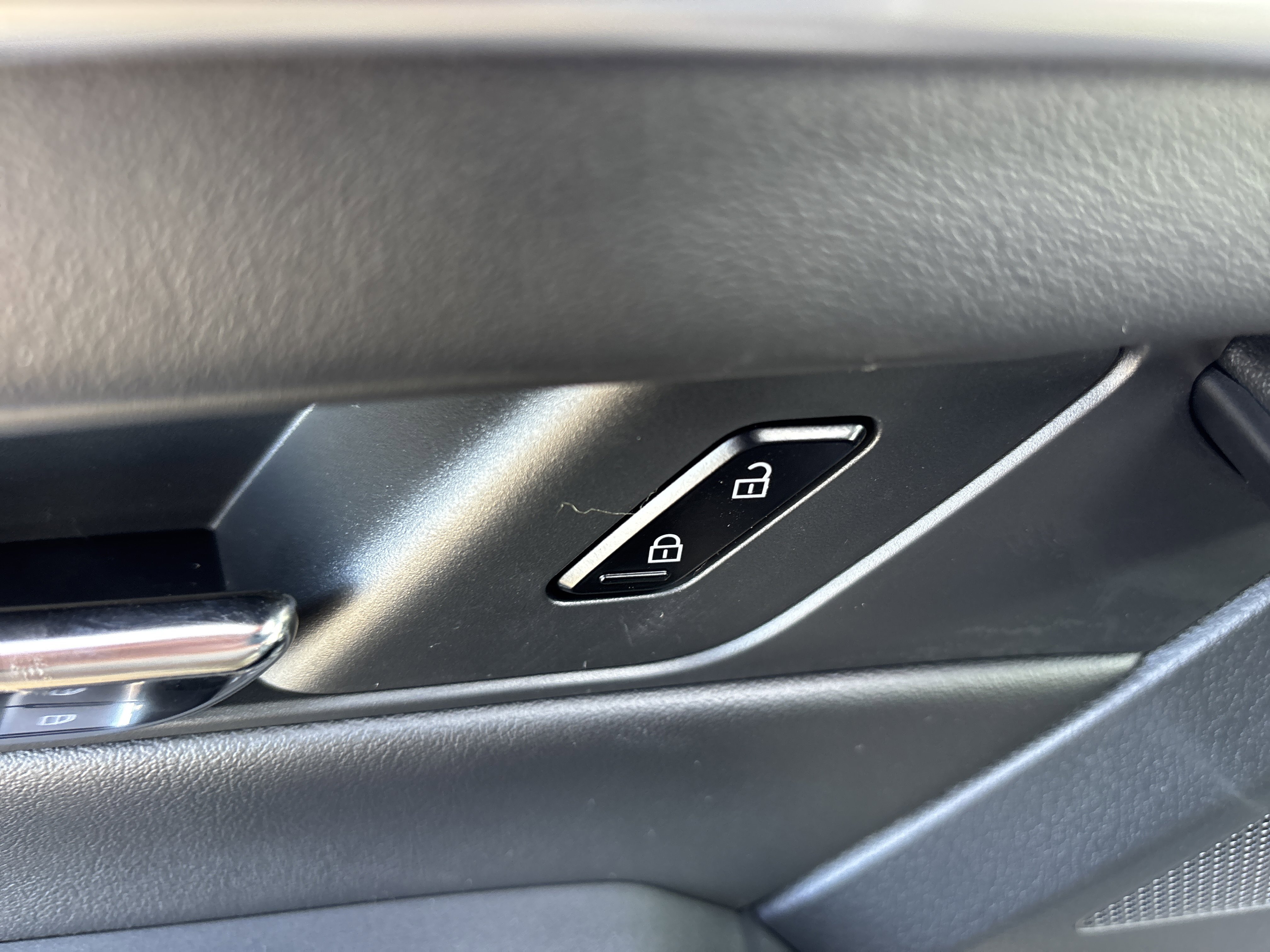 New 2026 MAZDA CX-90 Plug-In Hybrid w/ Premium Plus image 25