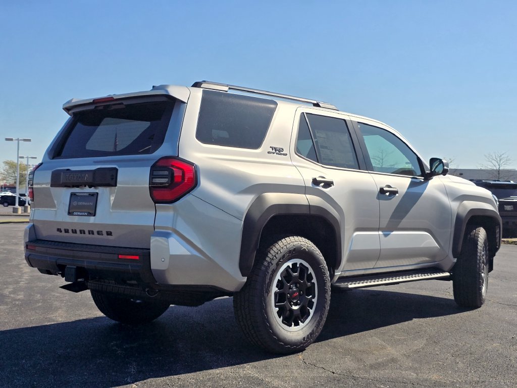 New 2026 Toyota 4Runner TRD Off-Road Premium w/ Tow Technology Package AWD/4WD image 18