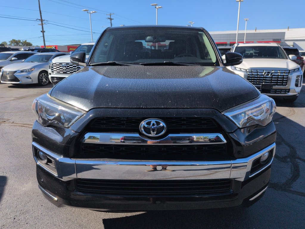 Used 2017 Toyota 4Runner Limited AWD/4WD image 8