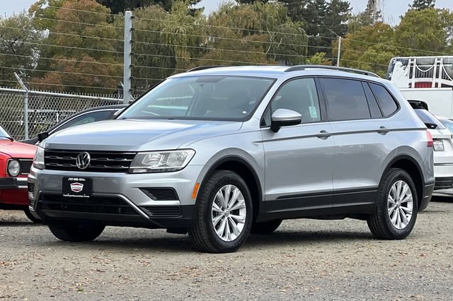 Used 2019 Volkswagen Tiguan S w/ Driver Assistance Package FWD image 10