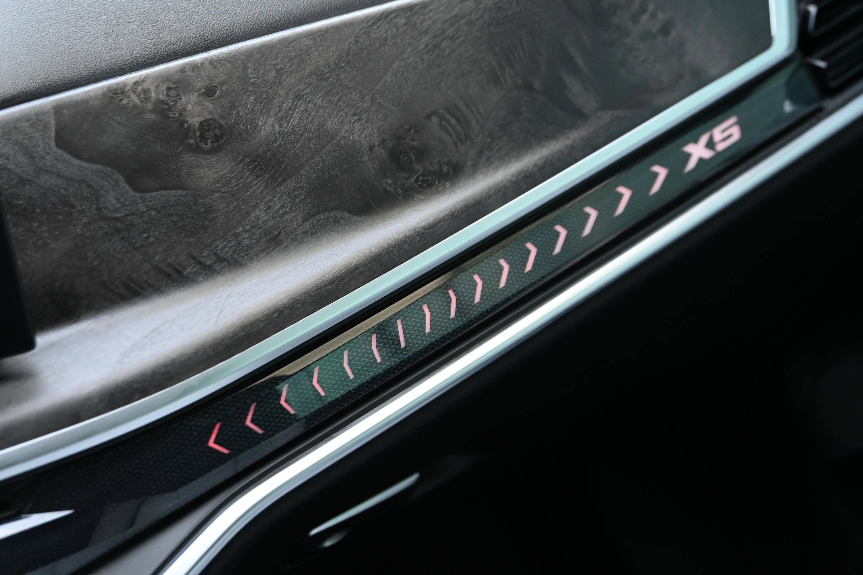 Used 2026 BMW X5 xDrive40i w/ Premium Package image 33