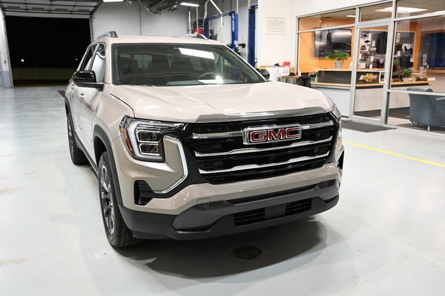 New 2026 GMC Terrain Elevation w/ Elevation Premium Package image 3
