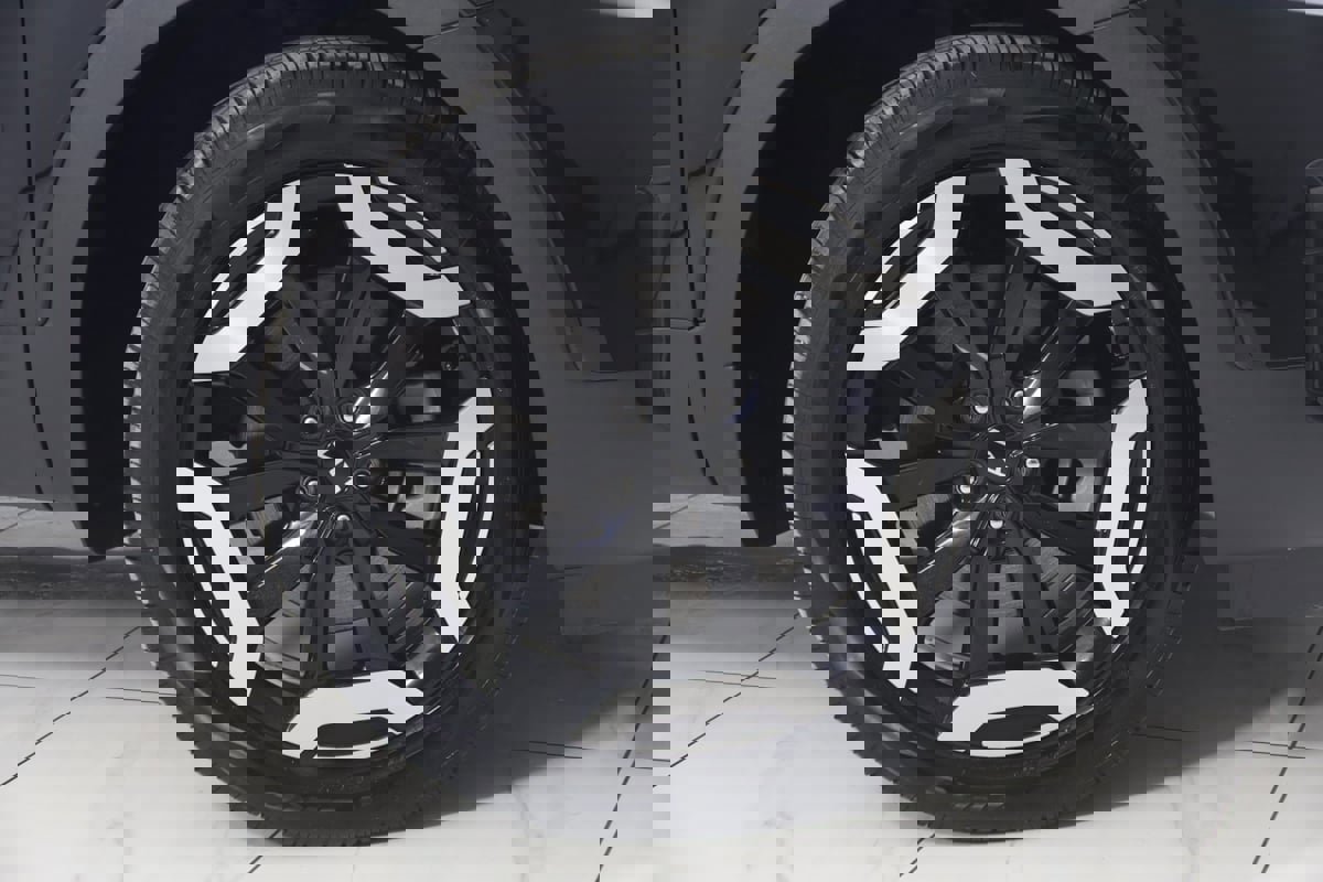 Used 2024 Kia Telluride S w/ S Sunroof Package image 16