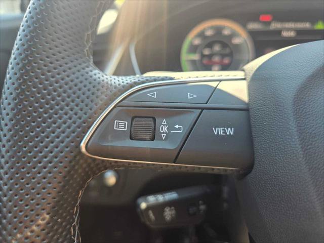 Used 2023 Audi Q5 e Prestige w/ Prestige Package AWD/4WD image 34