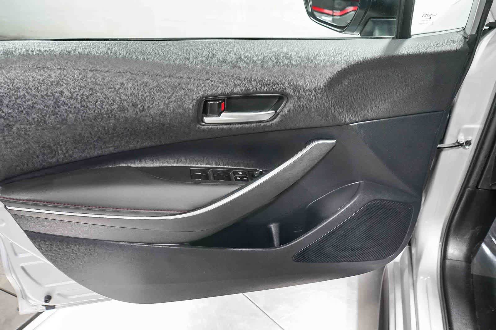 Certified 2024 Toyota Corolla SE w/ SE Premium Package FWD image 22