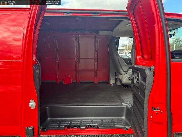 New 2026 GMC Savana 3500 Extended w/ Driver Convenience Package RWD image 13