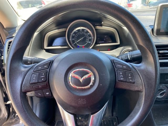 Used 2016 MAZDA MAZDA3 i Sport w/ Preferred Equipment Package FWD image 32