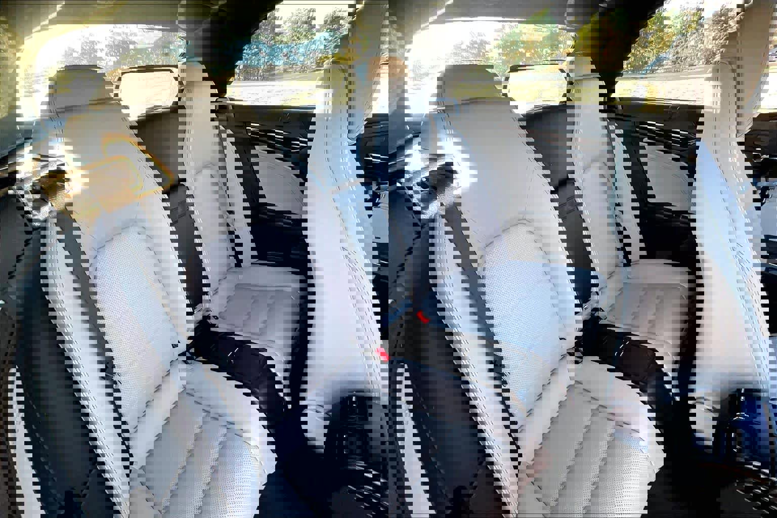 Used 2015 Mercedes-Benz E 400 Cabriolet image 17