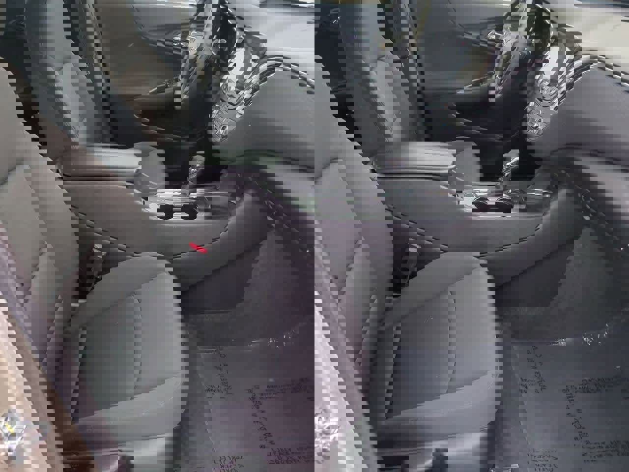 Used 2022 Chevrolet Malibu LT image 21