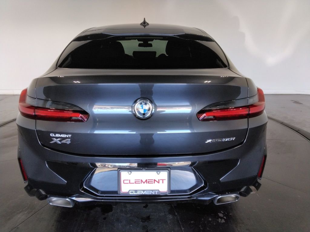 Used 2023 BMW X4 xDrive30i image 7