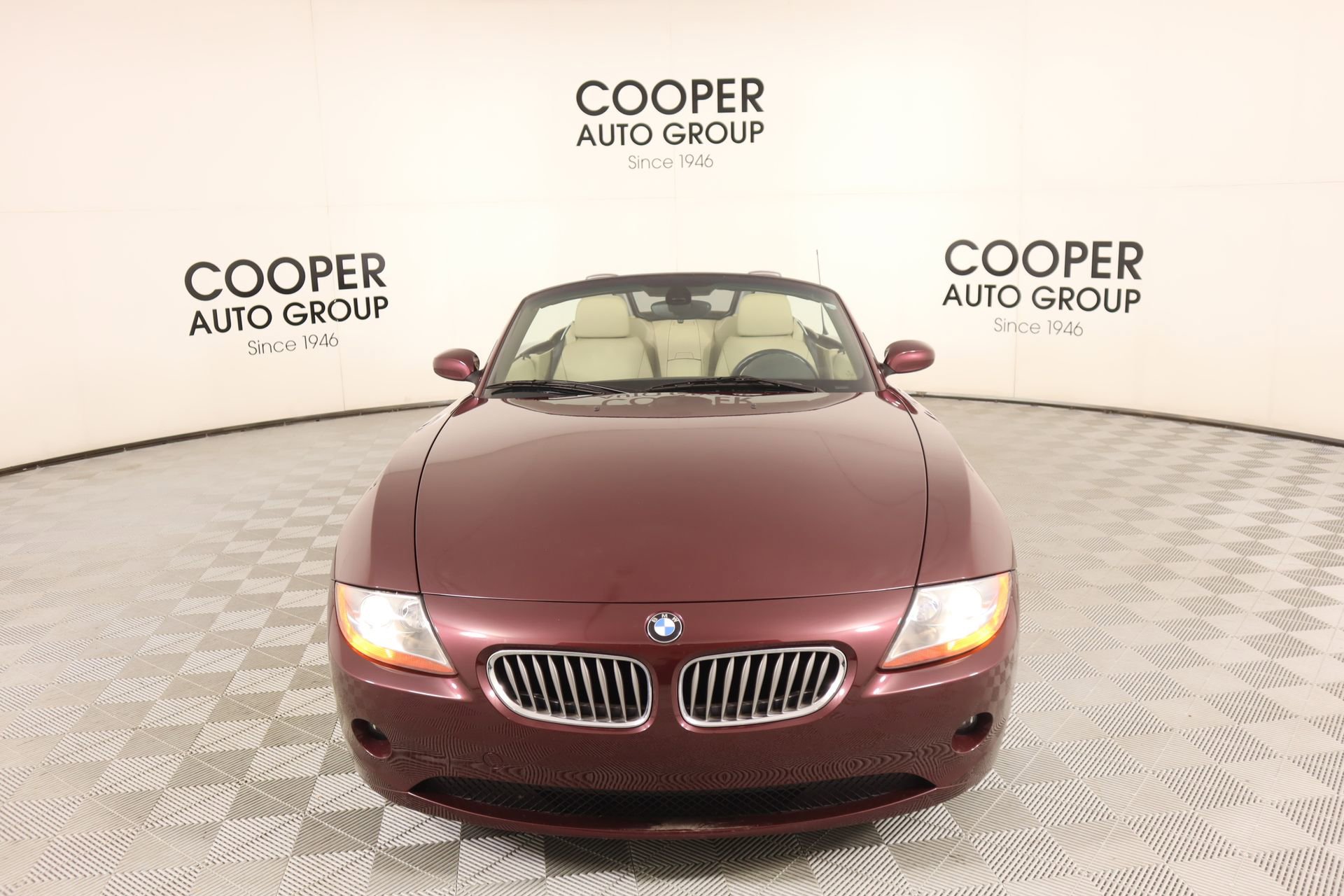 Used 2004 BMW Z4 3.0i image 8