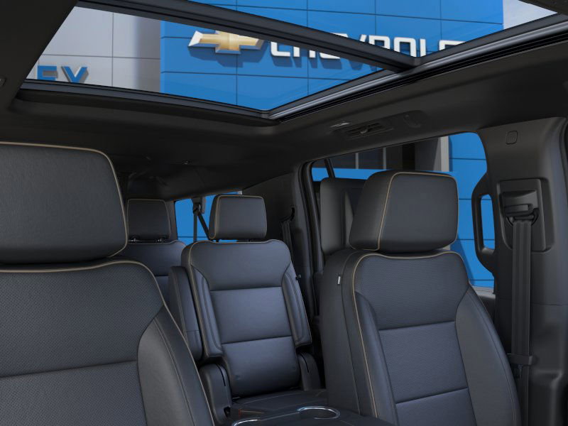 New 2025 Chevrolet Suburban Premier image 48