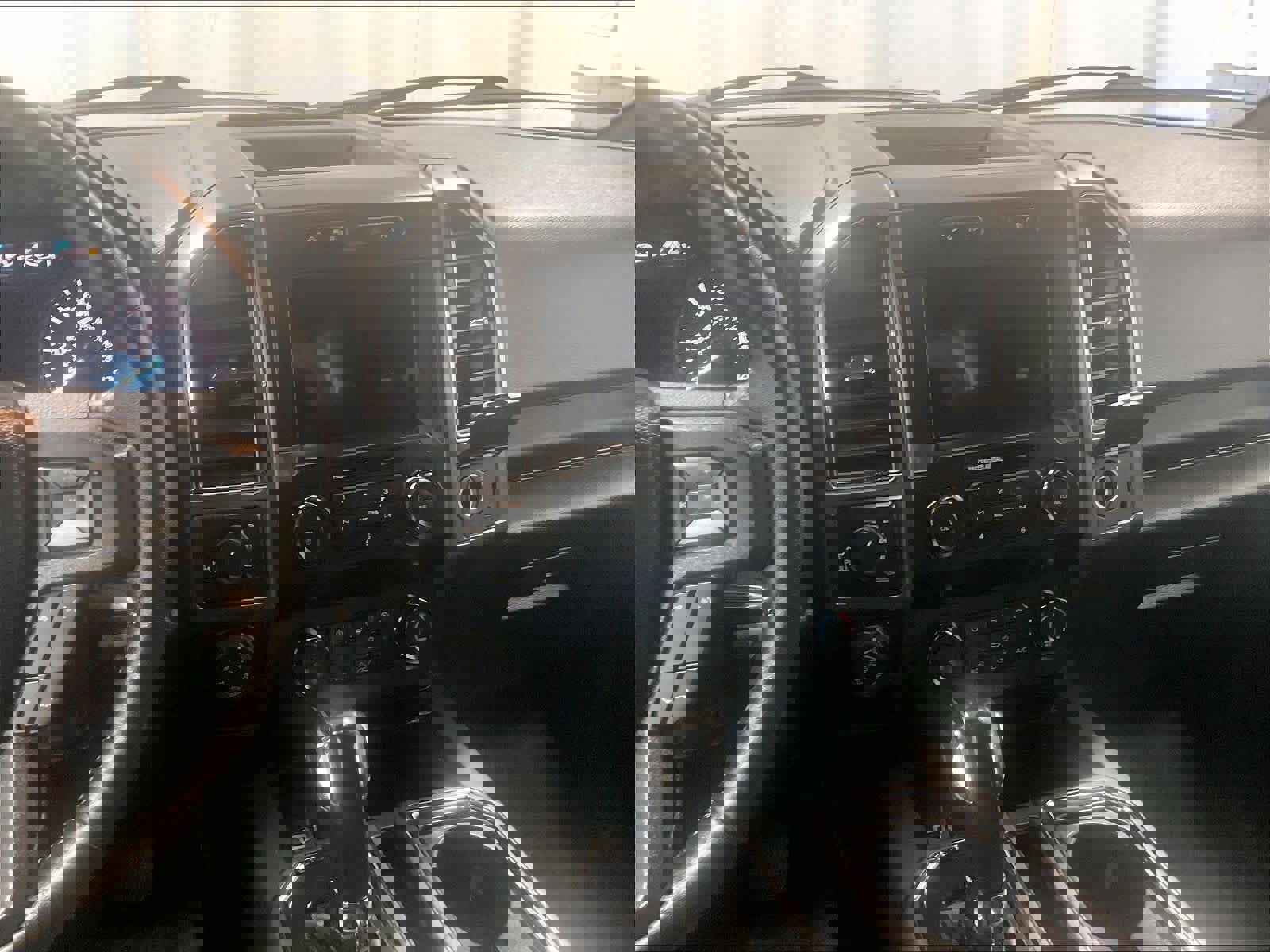 Used 2020 Ford F150 XLT w/ Equipment Group 302A Luxury image 18