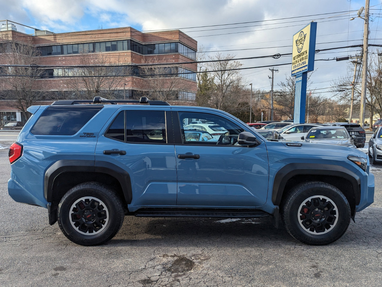 Used 2025 Toyota 4Runner TRD Off-Road image 6