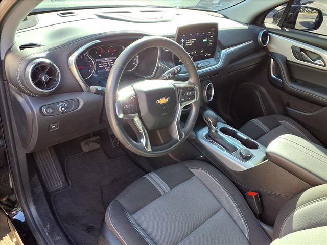 Used 2023 Chevrolet Blazer LT image 4