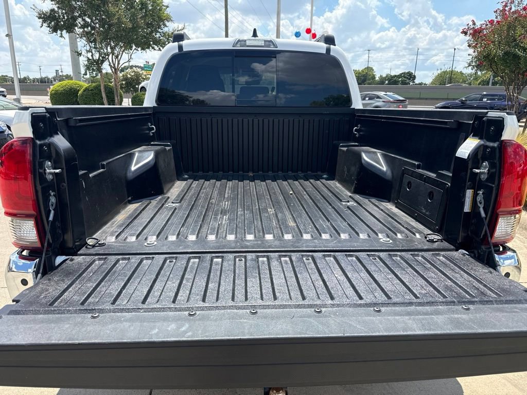 Used 2023 Toyota Tacoma SR5 RWD image 16