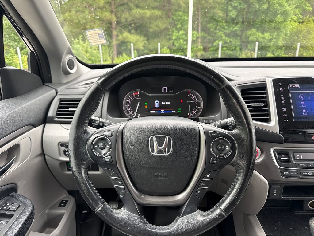 Used 2017 Honda Pilot EX-L image 19