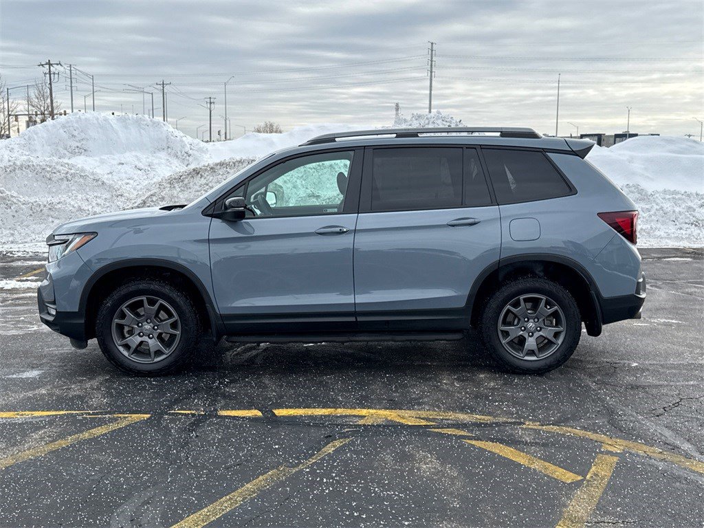 Certified 2024 Honda Passport TrailSport image 6