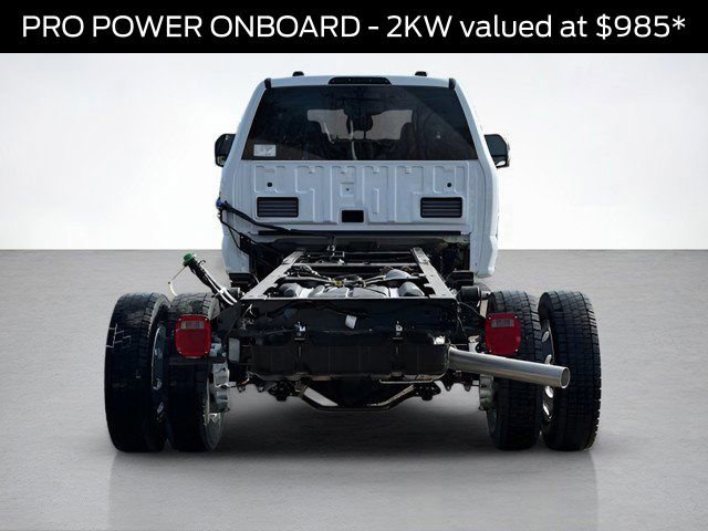 New 2026 Ford F550 4x4 Crew Cab image 4