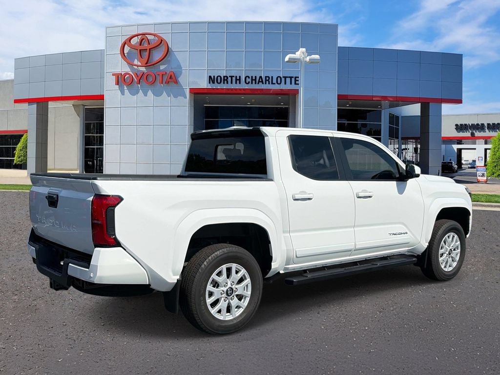 Used 2024 Toyota Tacoma SR5 AWD/4WD image 8