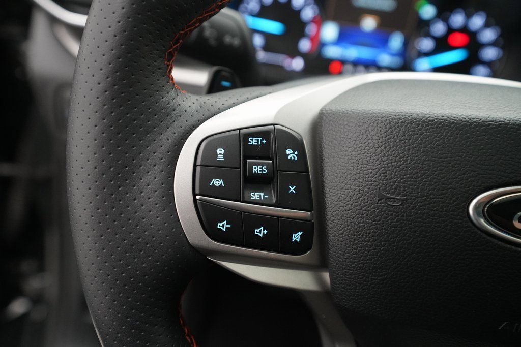 Used 2023 Ford Explorer Timberline image 18