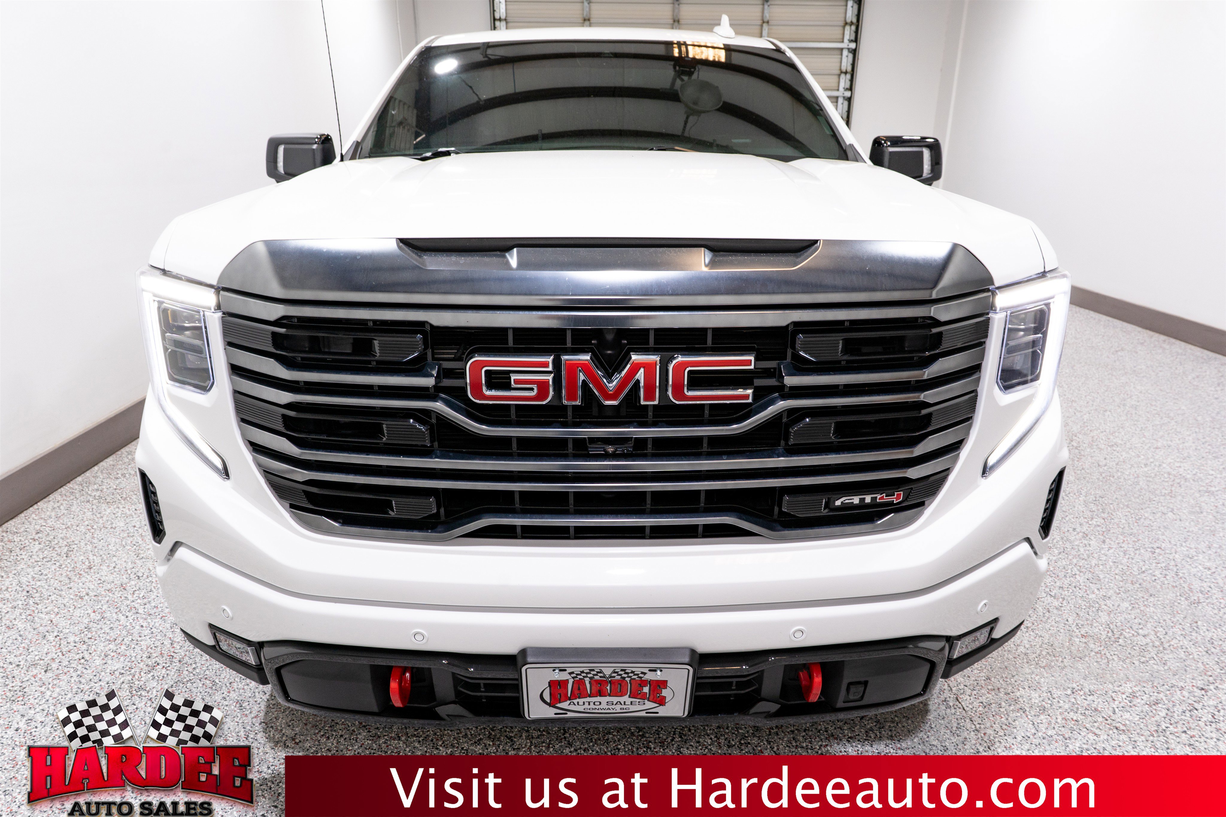 Used 2023 GMC Sierra 1500 AT4 AWD/4WD image 7