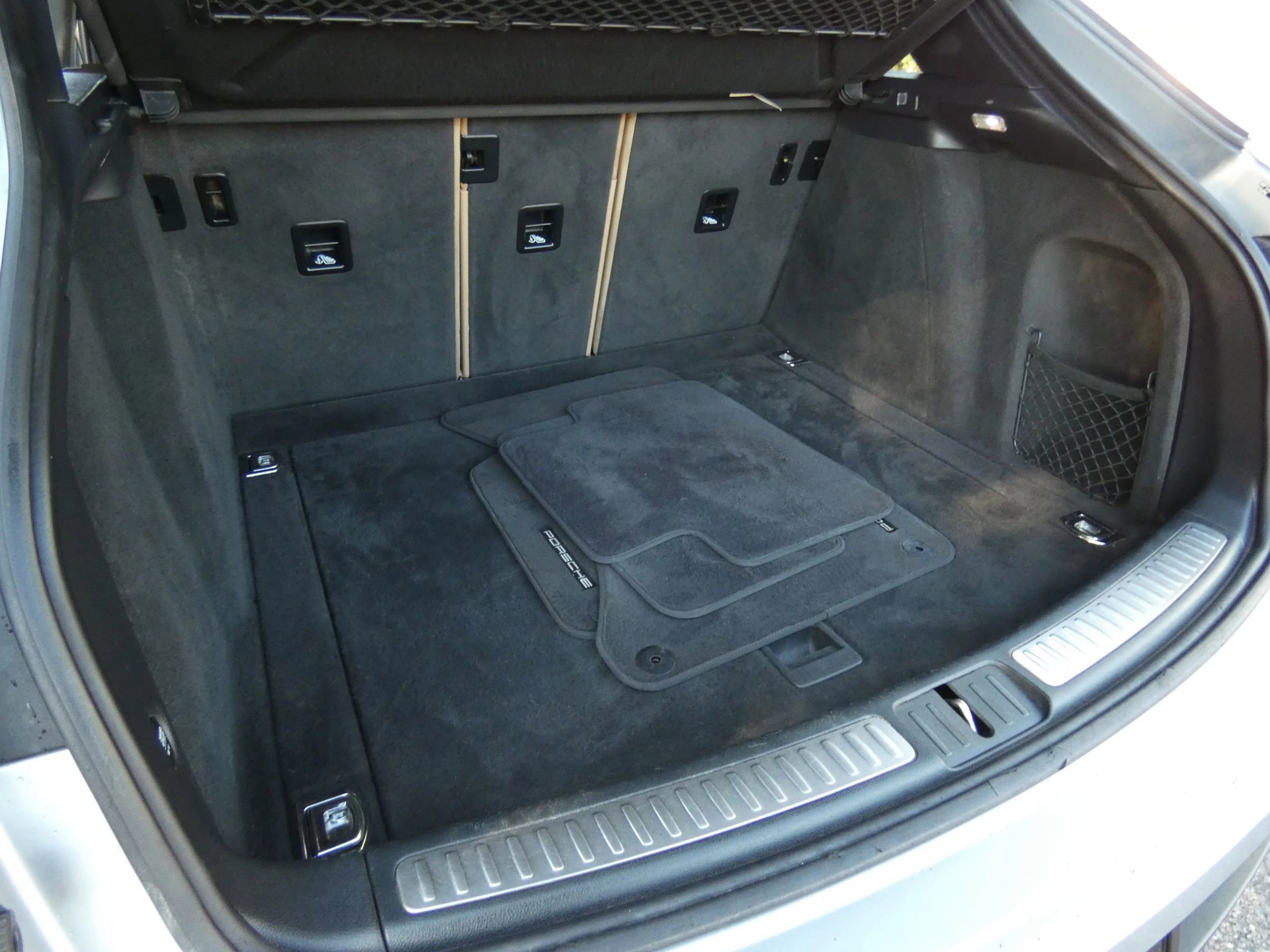 Used 2019 Porsche Macan image 70