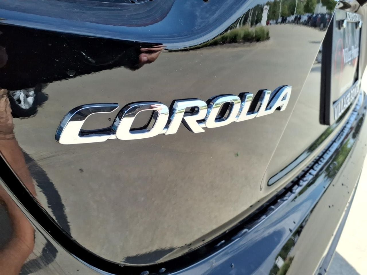 Used 2026 Toyota Corolla SE FWD image 25