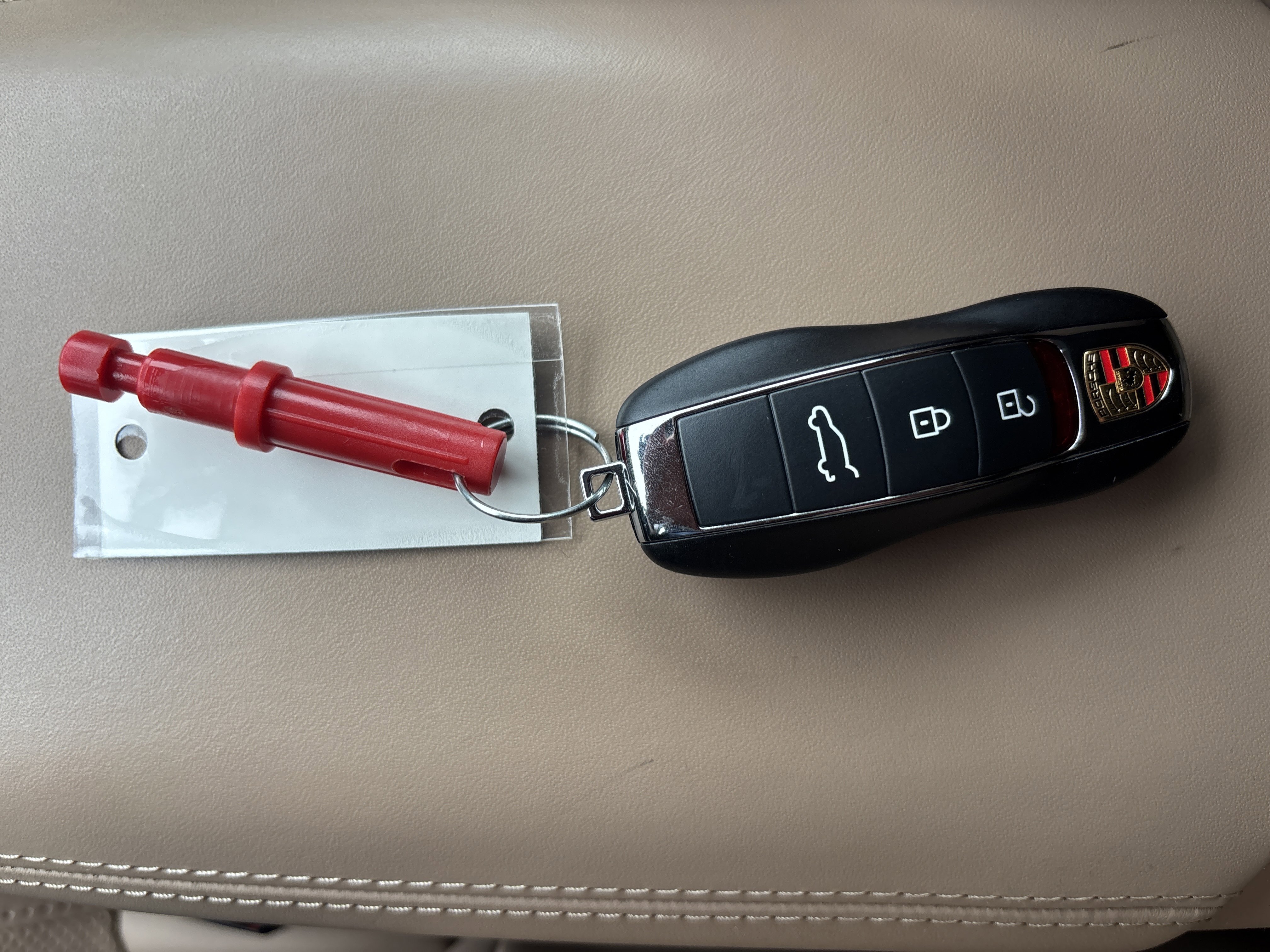 Certified 2022 Porsche Macan image 21