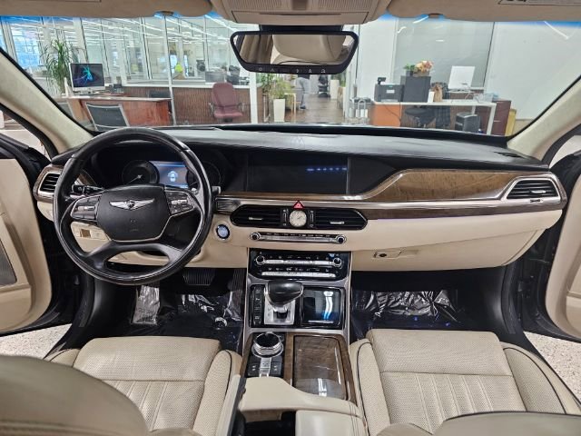 Used 2017 Genesis G90 5.0 Ultimate image 9
