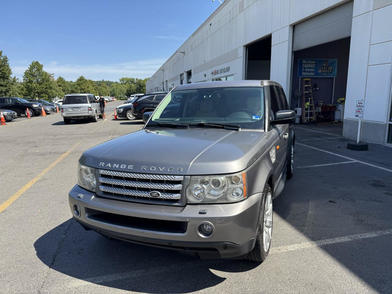 Used 2008 Land Rover Range Rover Sport Supercharged AWD/4WD image 10