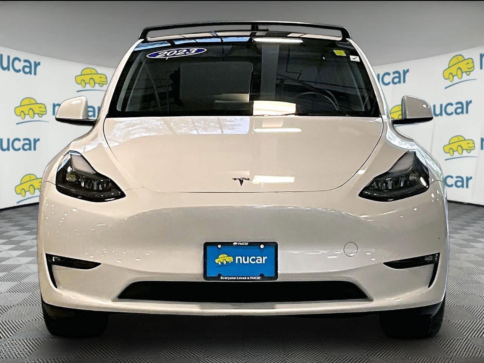 Used 2023 Tesla Model Y AWD image 2