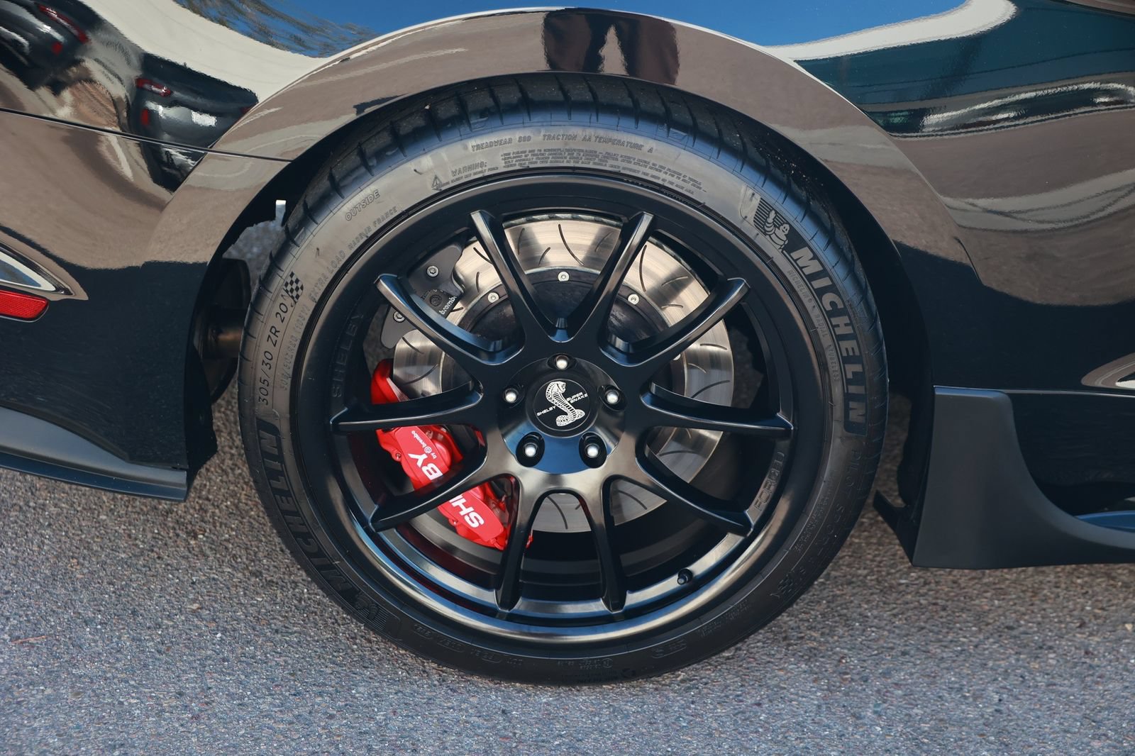 Used 2021 Ford Mustang GT Premium w/ GT Performance Package RWD image 11