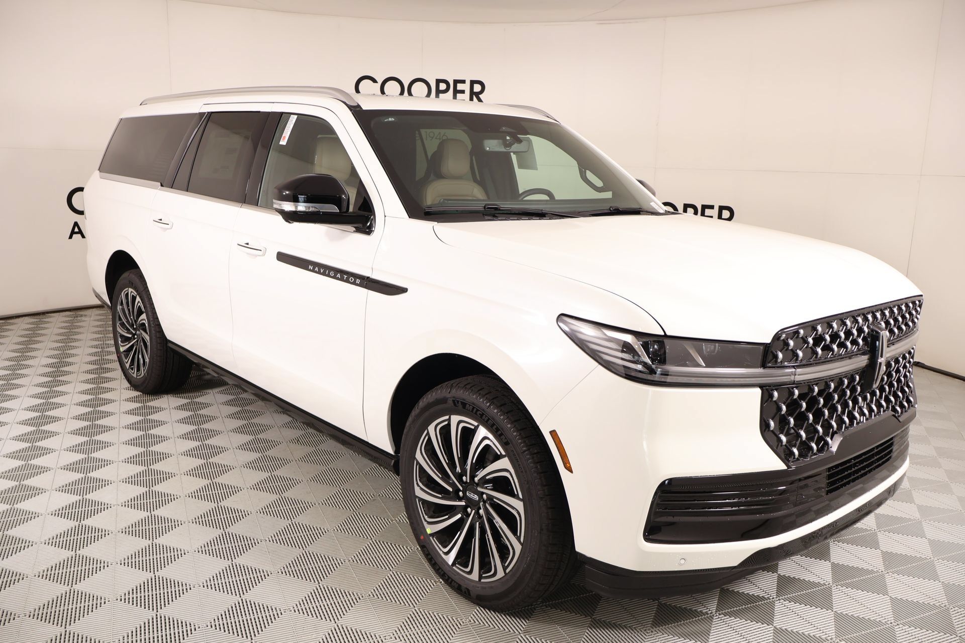 New 2026 Lincoln Navigator L Black Label AWD/4WD 360° Tour