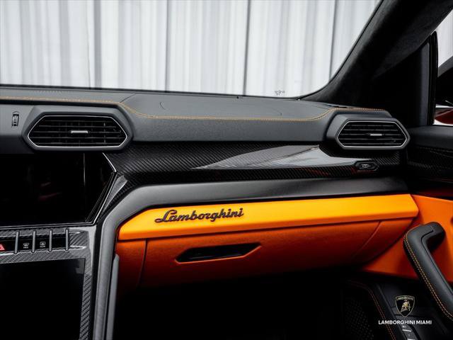 Used 2024 Lamborghini Urus S AWD/4WD image 36