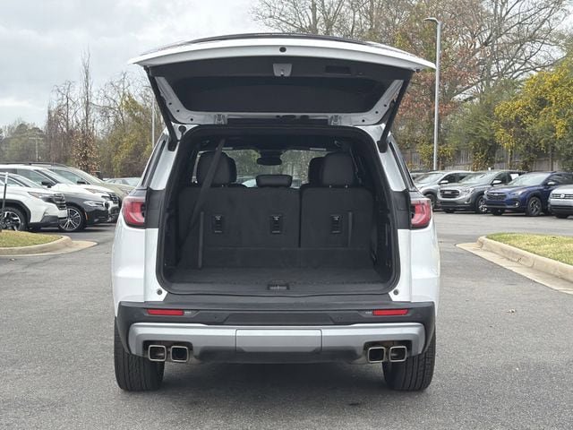 Used 2024 GMC Acadia Elevation AWD/4WD image 16