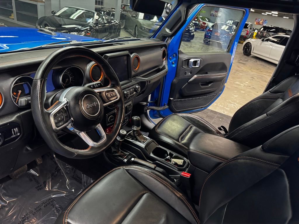 Used 2023 Jeep Gladiator Mojave w/ Cold Weather Group image 33