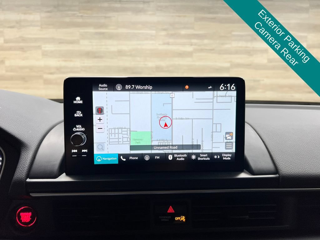 Used 2025 Honda Pilot Elite image 16