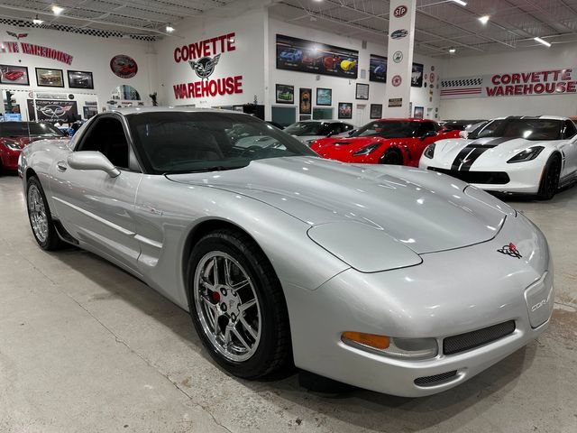 Used 2002 Chevrolet Corvette Z06 w/ Memory Pkg RWD image 8