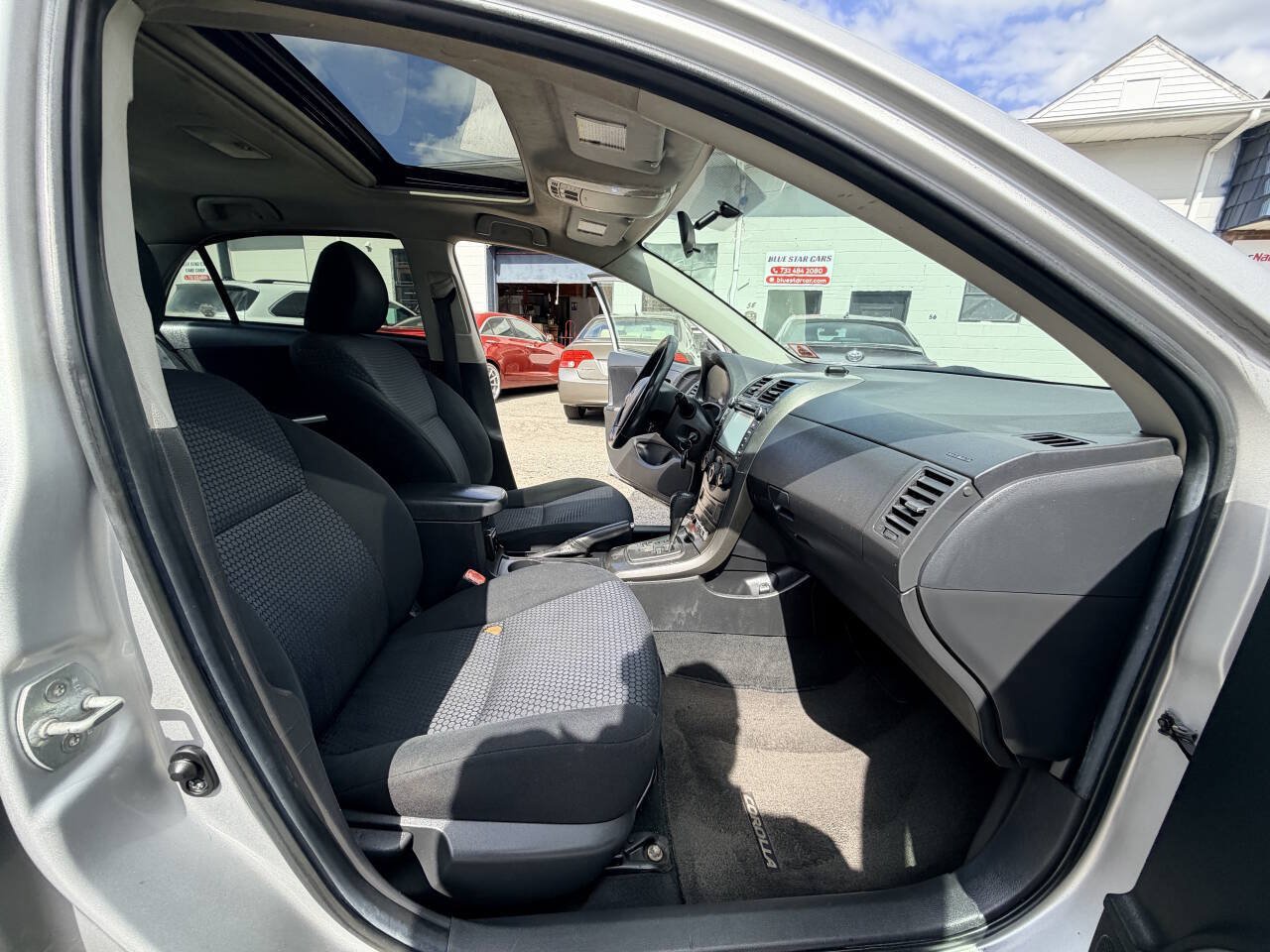 Used 2009 Toyota Corolla XRS FWD image 49