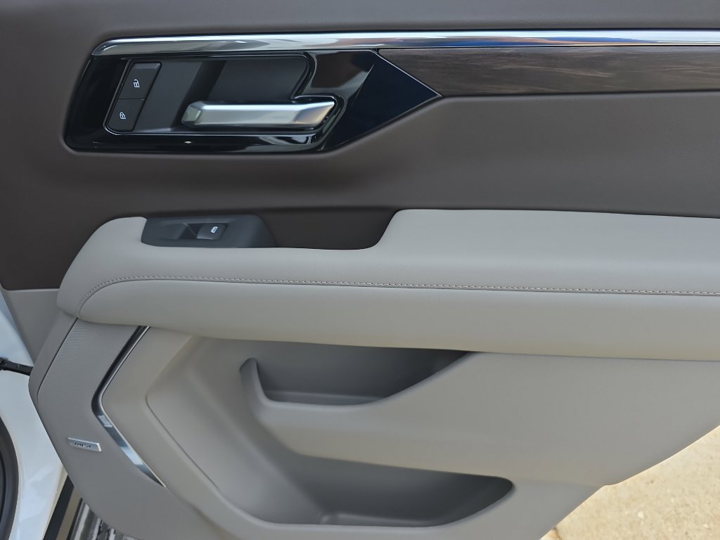 New 2026 Chevrolet Tahoe LT w/ Comfort Package image 17