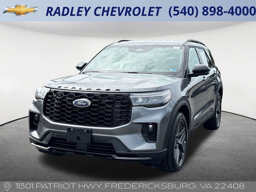 Used 2025 Ford Explorer ST-Line w/ ST-Line Street Pack AWD/4WD 360° Tour