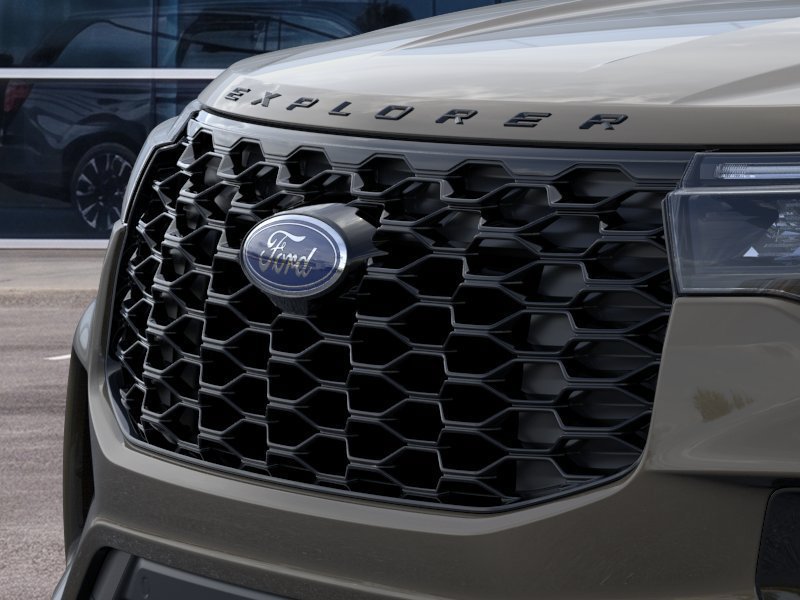 New 2026 Ford Explorer ST-Line w/ ST-Line Street Pack AWD/4WD image 20
