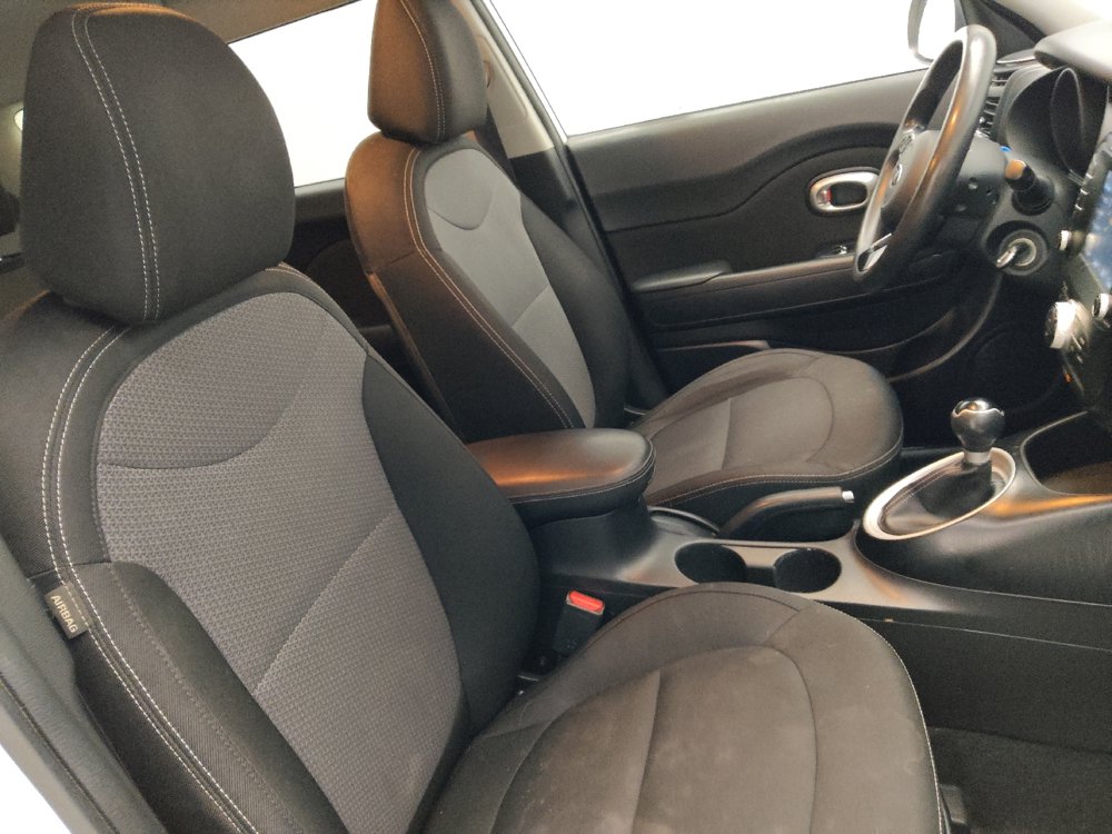 Used 2019 Kia Soul + FWD image 21