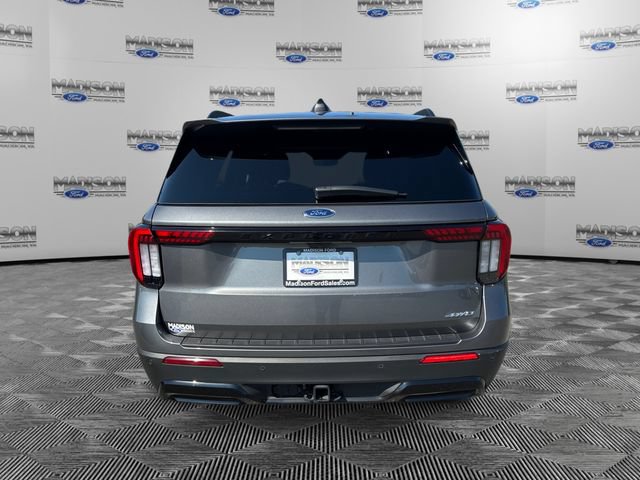 Used 2026 Ford Explorer ST-Line AWD/4WD image 4