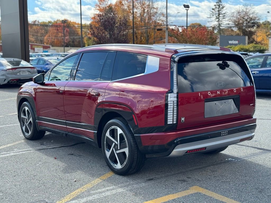 New 2026 Hyundai Ioniq 9 Limited image 3