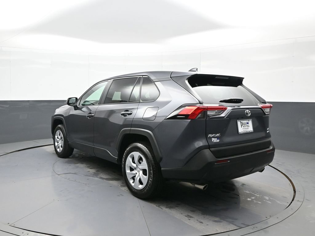 Used 2025 Toyota RAV4 LE image 8
