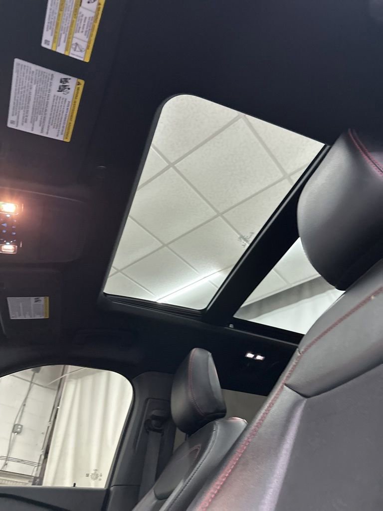 Used 2022 Ford Explorer ST-Line RWD image 20